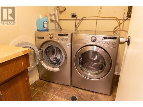 3629 Aspen Avenue, Terrace, BC - Indoor Photo Showing Laundry Room