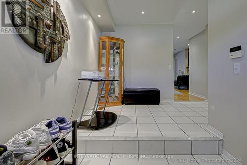 5498 Tree Crest Court, Mississauga, ON - Indoor Photo Showing Other Room