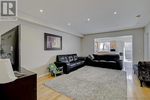 5498 Tree Crest Court, Mississauga, ON - Indoor Photo Showing Other Room