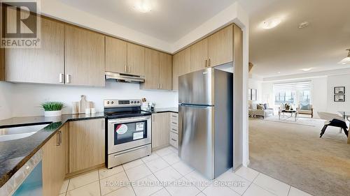 1396 Coral Springs Path, Oshawa (Taunton), ON - Indoor Photo Showing Kitchen