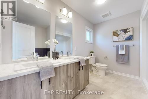 127 Laugher Avenue, Welland, ON - Indoor Photo Showing Bathroom