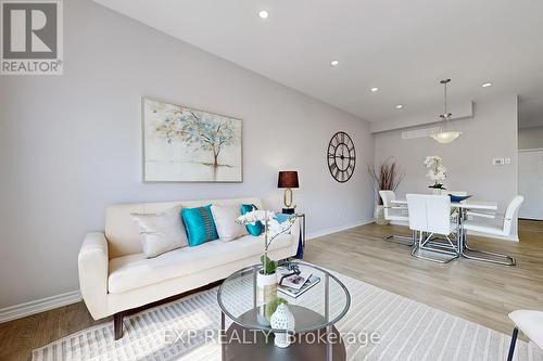 127 Laugher Avenue, Welland, ON - Indoor Photo Showing Living Room