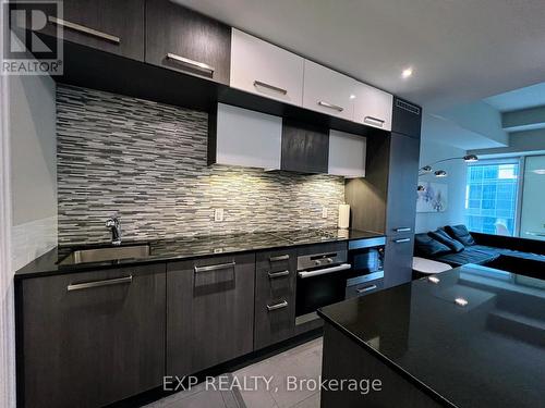 701 - 8 The Esplanade, Toronto, ON - Indoor Photo Showing Kitchen