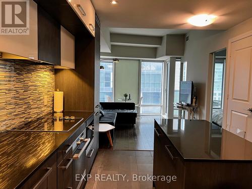 701 - 8 The Esplanade, Toronto, ON - Indoor Photo Showing Kitchen