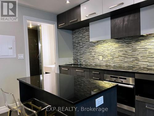 701 - 8 The Esplanade, Toronto (Waterfront Communities), ON - Indoor Photo Showing Kitchen