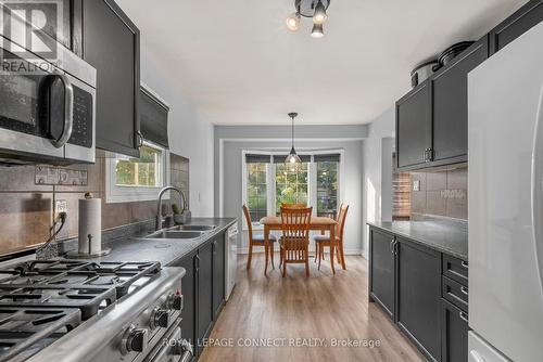 786 Candaras Street, Innisfil (Alcona), ON - Indoor Photo Showing Kitchen With Double Sink With Upgraded Kitchen