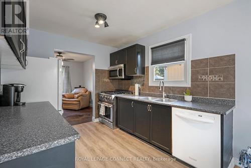 786 Candaras Street, Innisfil (Alcona), ON - Indoor Photo Showing Kitchen With Double Sink