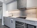 811-19 Western Battery Rd, Toronto, ON  - Indoor Photo Showing Kitchen 