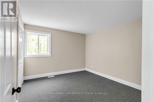 19380 County Rd 2 Road, South Glengarry, ON - Indoor Photo Showing Other Room