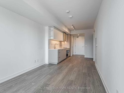 1202-19 Western Battery Rd, Toronto, ON - Indoor