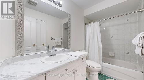 38 Whiteface Crescent, Brampton (Fletcher'S Meadow), ON - Indoor Photo Showing Bathroom