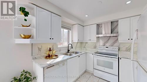 38 Whiteface Crescent, Brampton, ON - Indoor Photo Showing Kitchen With Double Sink