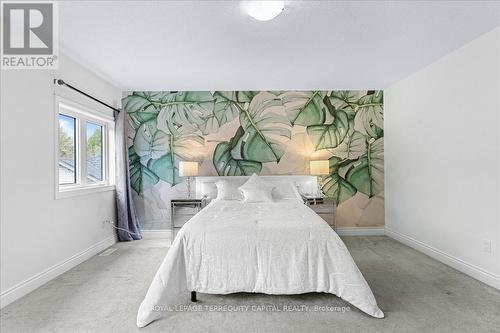 269 Woodway Trail, Norfolk, ON - Indoor Photo Showing Bedroom