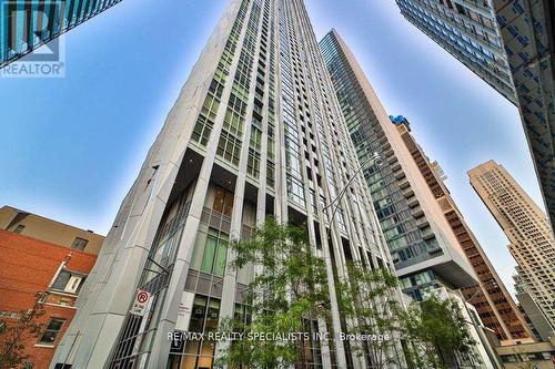 5102 - 1 Yorkville Avenue, Toronto (Annex), ON - Outdoor With Balcony With Facade