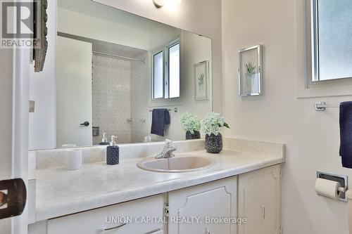 47 Holm Crescent, Markham (Aileen-Willowbrook), ON - Indoor Photo Showing Bathroom