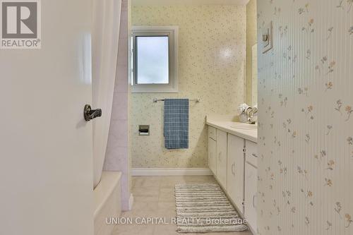 47 Holm Crescent, Markham (Aileen-Willowbrook), ON - Indoor Photo Showing Bathroom