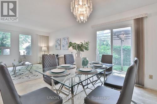 47 Holm Crescent, Markham (Aileen-Willowbrook), ON - Indoor Photo Showing Dining Room