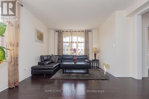 3 Furrow Street, Markham, ON - Indoor Photo Showing Living Room