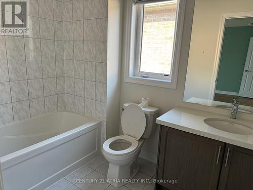 214 Warden Street, Clearview (Stayner), ON - Indoor Photo Showing Bathroom