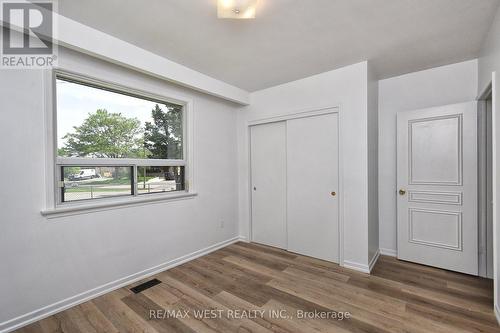 Main - 124 Allanhurst Drive, Toronto (Edenbridge-Humber Valley), ON - Indoor Photo Showing Other Room