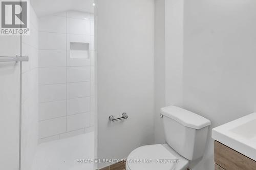 23 Doris Pawley Crescent, Caledon, ON - Indoor Photo Showing Bathroom