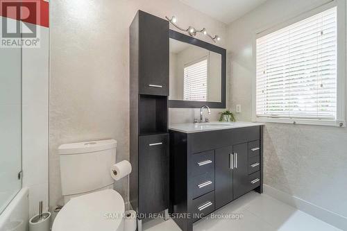 5599 Brenchley Avenue, Mississauga (East Credit), ON - Indoor Photo Showing Bathroom