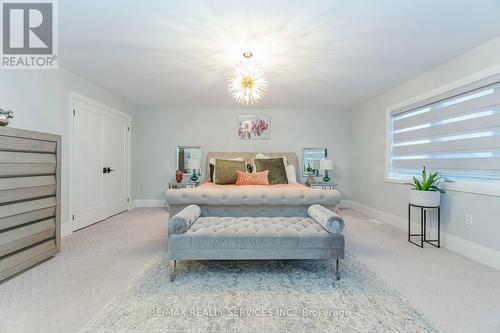 7 Byblos Court, East Gwillimbury (Holland Landing), ON - Indoor Photo Showing Bedroom