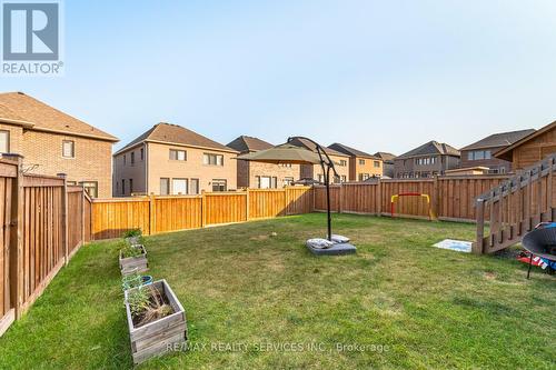 7 Byblos Court, East Gwillimbury (Holland Landing), ON - Outdoor With Backyard