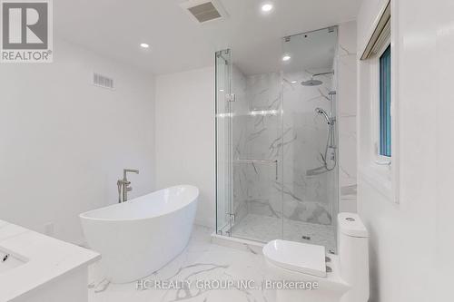 83 Fairway Heights Drive N, Markham (Bayview Fairway-Bayview Country Club Estates), ON - Indoor Photo Showing Bathroom