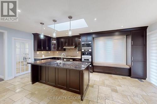 83 Fairway Heights Drive N, Markham, ON - Indoor Photo Showing Kitchen With Upgraded Kitchen