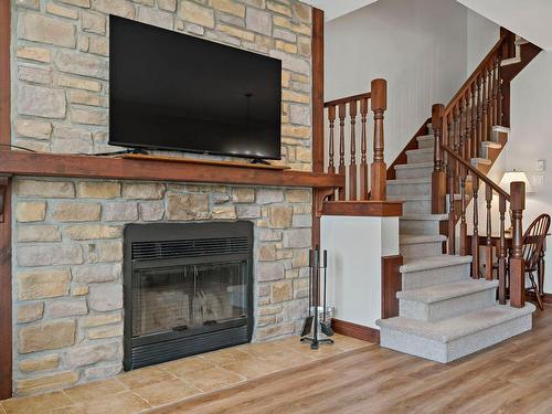 Interior - 8-260 Rue Du Mont-Plaisant, Mont-Tremblant, QC - Indoor With Fireplace