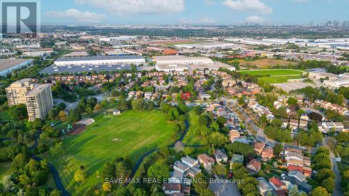 6563 Montevideo Road, Mississauga, ON - Outdoor With View