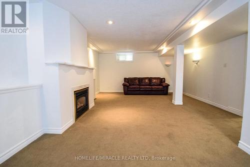 17 Grosvenor Street N, St. Catharines, ON - Indoor With Fireplace