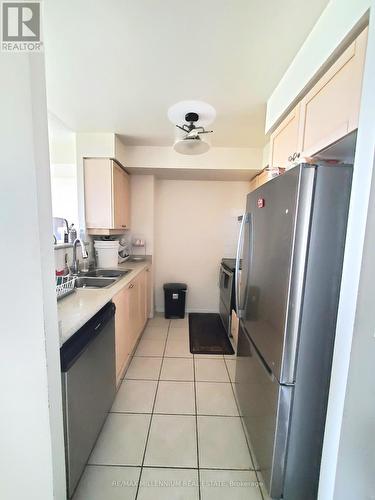 2329 - 700 Humberwood Boulevard, Toronto, ON - Indoor Photo Showing Kitchen