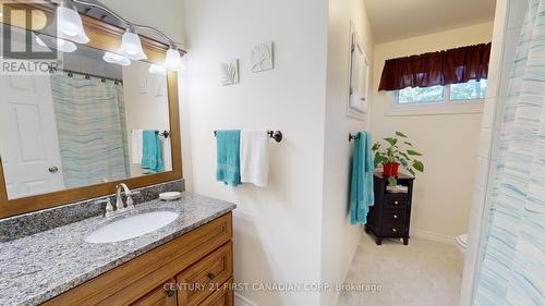 27 Adelaide Street, Minto (Harriston), ON - Indoor Photo Showing Bathroom