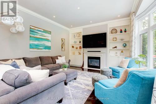 112 Headwind Boulevard, Vaughan, ON - Indoor Photo Showing Living Room With Fireplace