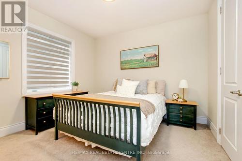 112 Headwind Boulevard, Vaughan, ON - Indoor Photo Showing Bedroom