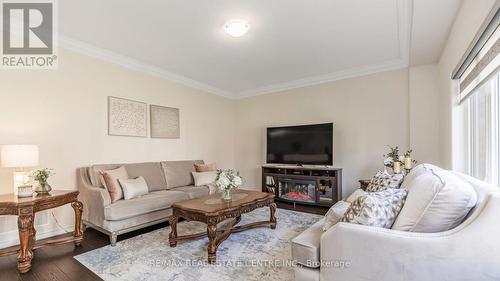 63 Flagg Avenue, Brant (Paris), ON - Indoor Photo Showing Living Room