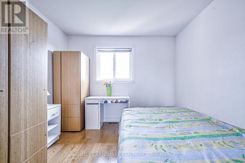 5159 Sunray Drive, Mississauga, ON - Indoor Photo Showing Bedroom