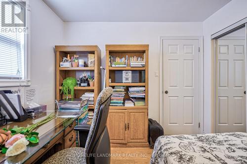 5159 Sunray Drive, Mississauga, ON - Indoor Photo Showing Bedroom