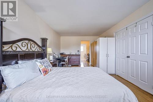 5159 Sunray Drive, Mississauga (Hurontario), ON - Indoor Photo Showing Bedroom