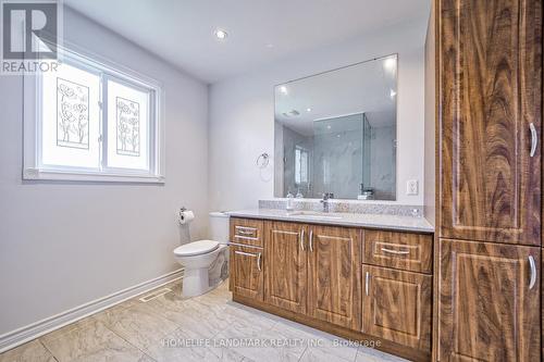 5159 Sunray Drive, Mississauga, ON - Indoor Photo Showing Bathroom