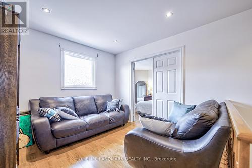 5159 Sunray Drive, Mississauga (Hurontario), ON - Indoor Photo Showing Living Room