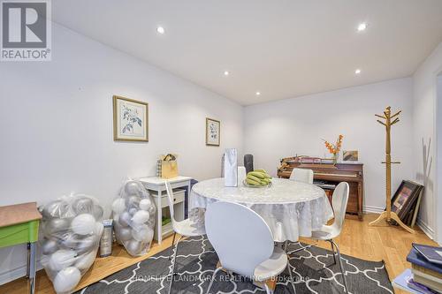 5159 Sunray Drive, Mississauga, ON - Indoor Photo Showing Dining Room