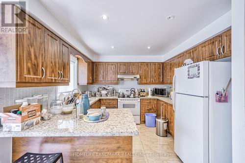 5159 Sunray Drive, Mississauga, ON - Indoor Photo Showing Kitchen