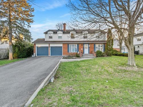 ExtÃ©rieur - 158 Bexhill Drive, Beaconsfield, QC - Outdoor With Facade