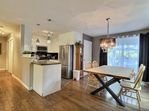 Dining room - 290 Rue Des Roselins, Trois-Rivières, QC - Indoor