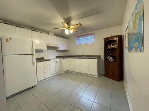 Intergenerational - 71 Rue Gabrielle-Roy, Gatineau (Gatineau), QC - Indoor Photo Showing Kitchen