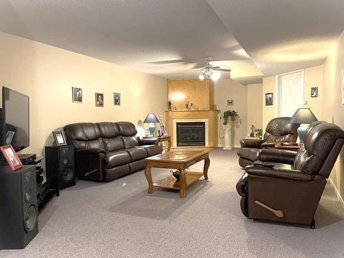 Living room - 71 Rue Gabrielle-Roy, Gatineau (Gatineau), QC - Indoor Photo Showing Living Room With Fireplace