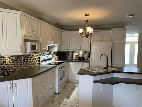 Kitchen - 71 Rue Gabrielle-Roy, Gatineau (Gatineau), QC - Indoor Photo Showing Kitchen With Upgraded Kitchen